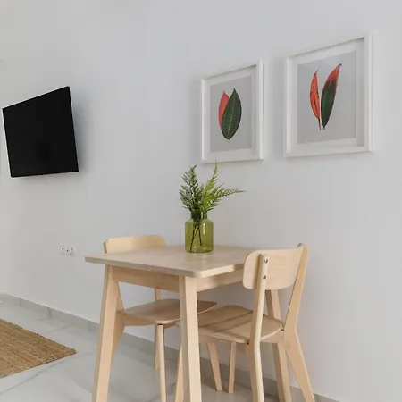 Kiwi By Halu!, Apartments In Perea Peraia  Exterior photo