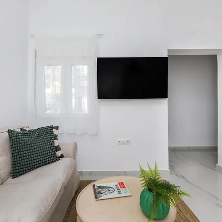 Kiwi By Halu!, Apartments In Perea Peraia  Exterior photo