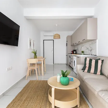 Kiwi By Halu!, Apartments In Perea Peraia  Exterior photo